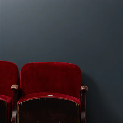 Dark Horse Wall Paint 2.5L - Image 2