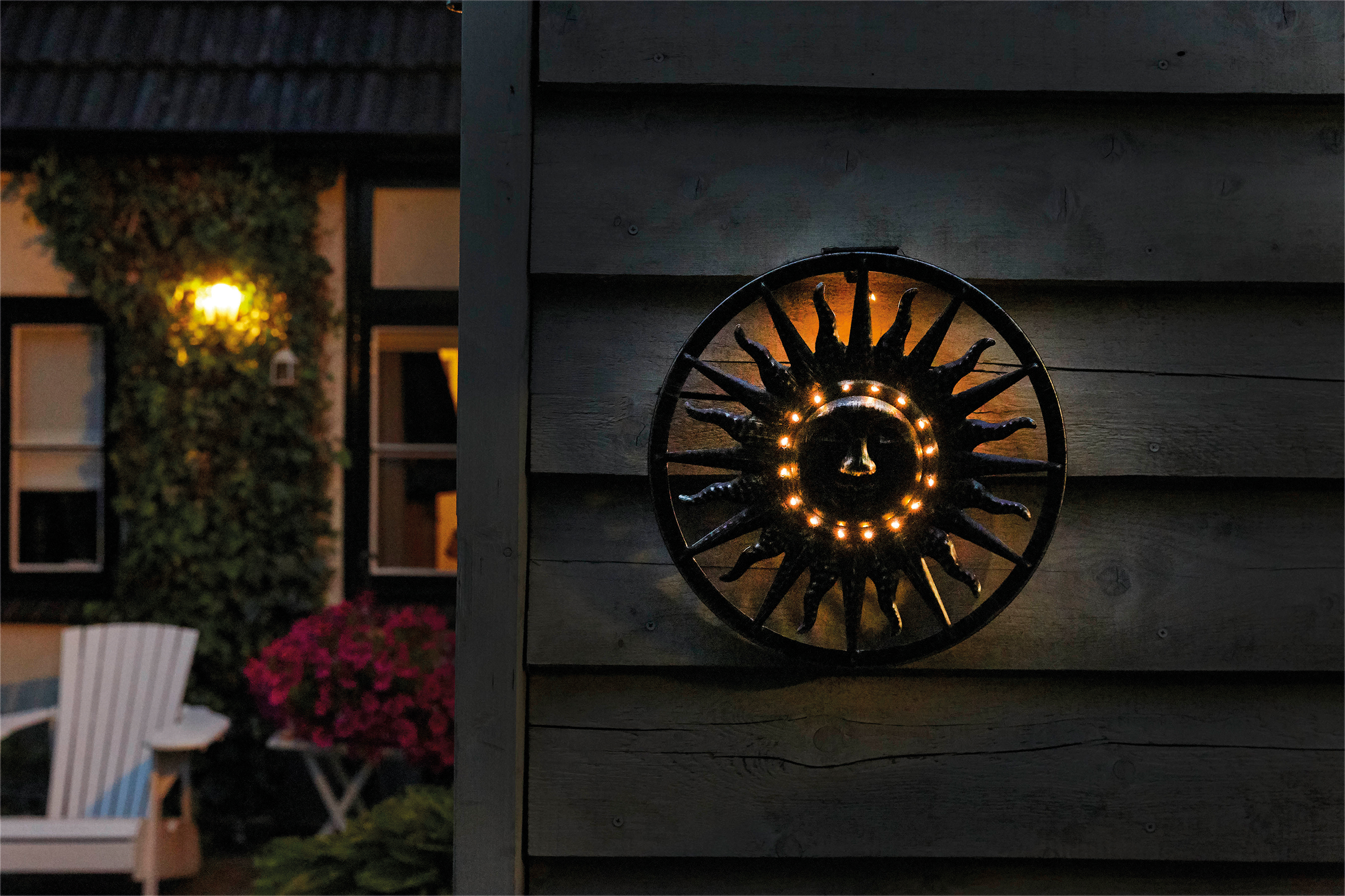 Solar LED Sun Wall Ornament - Image 2