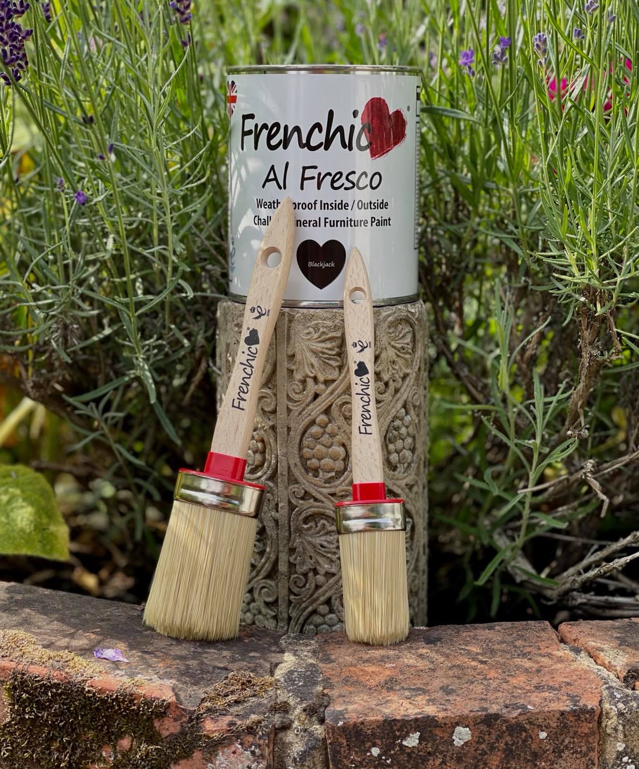 Petite Synthetic Brush